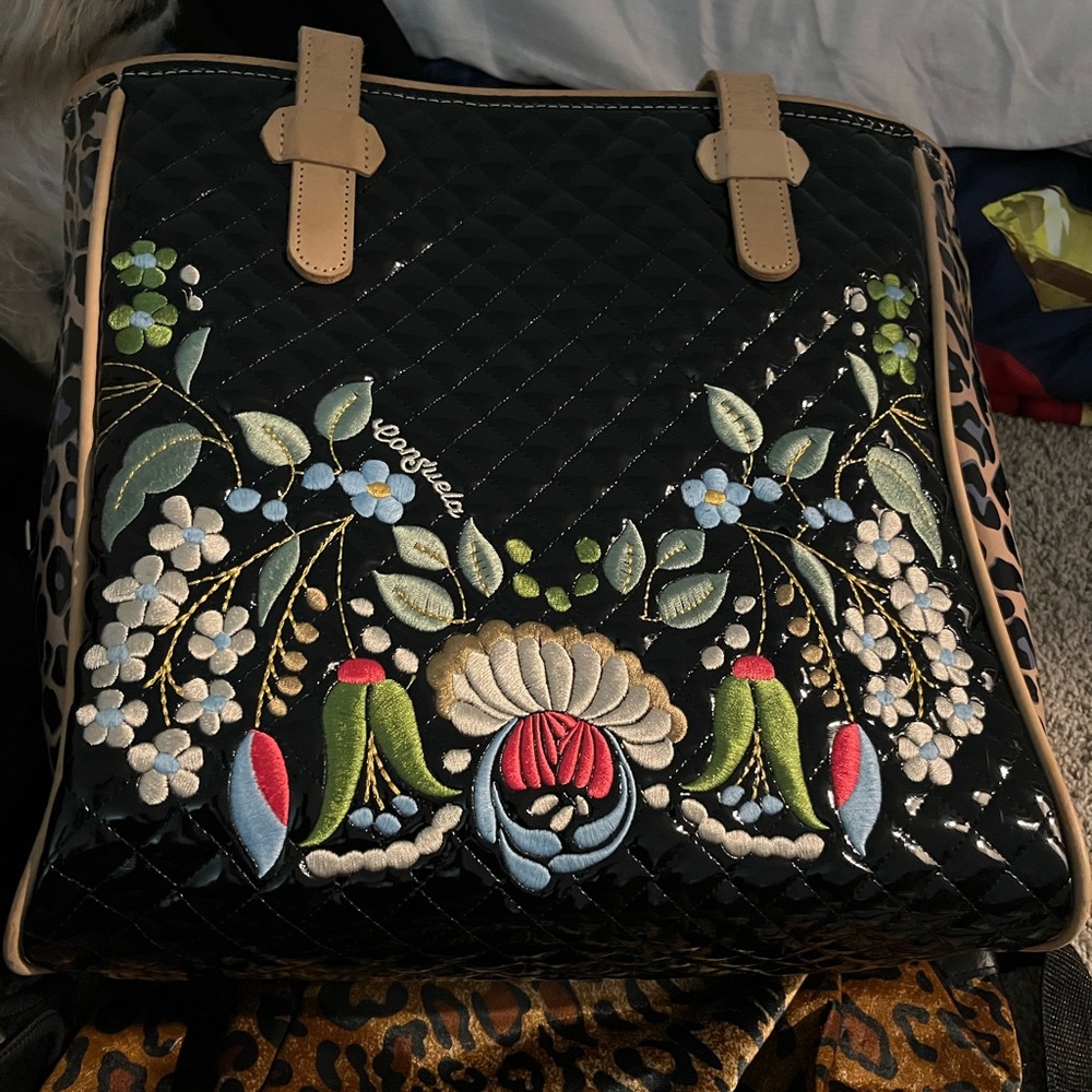 Large Consuela tote. My laptop fit in it